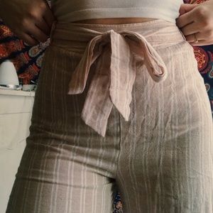 the cutest! striped linen pants !!